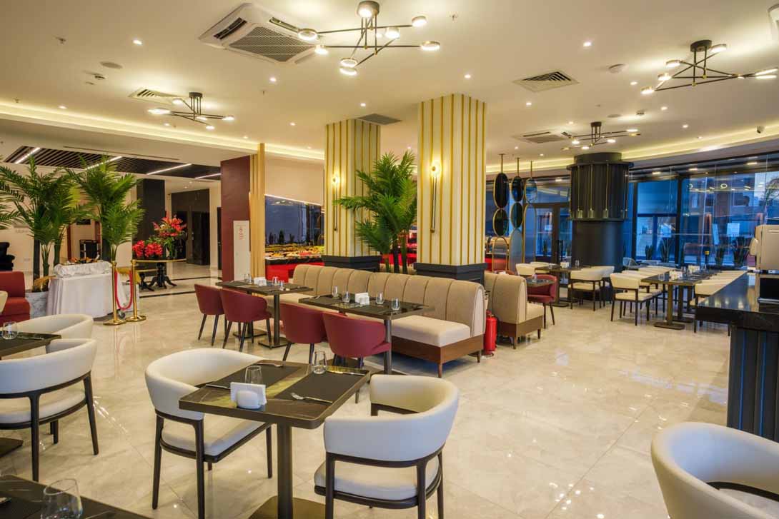 27 caddeminn hotel resturent area