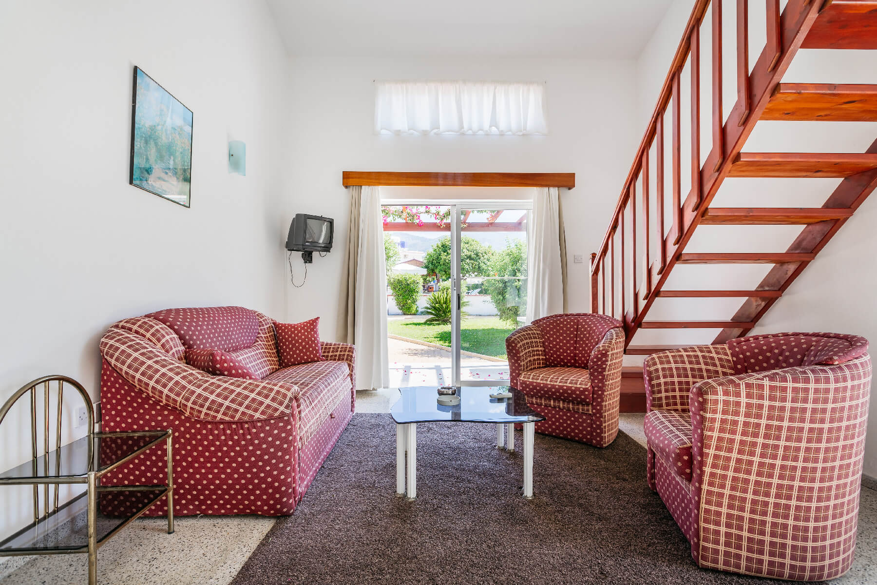 12 citrus gardens tv loung kyrenia