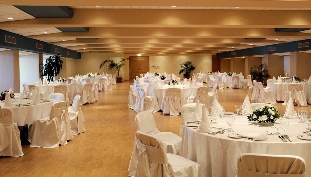 constantinou bros athena hotel restaurant