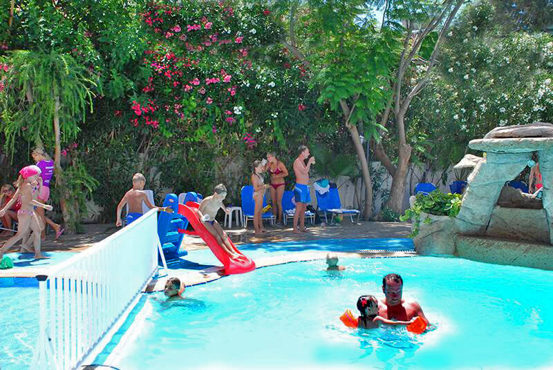 avlida hotel paphos kids pool