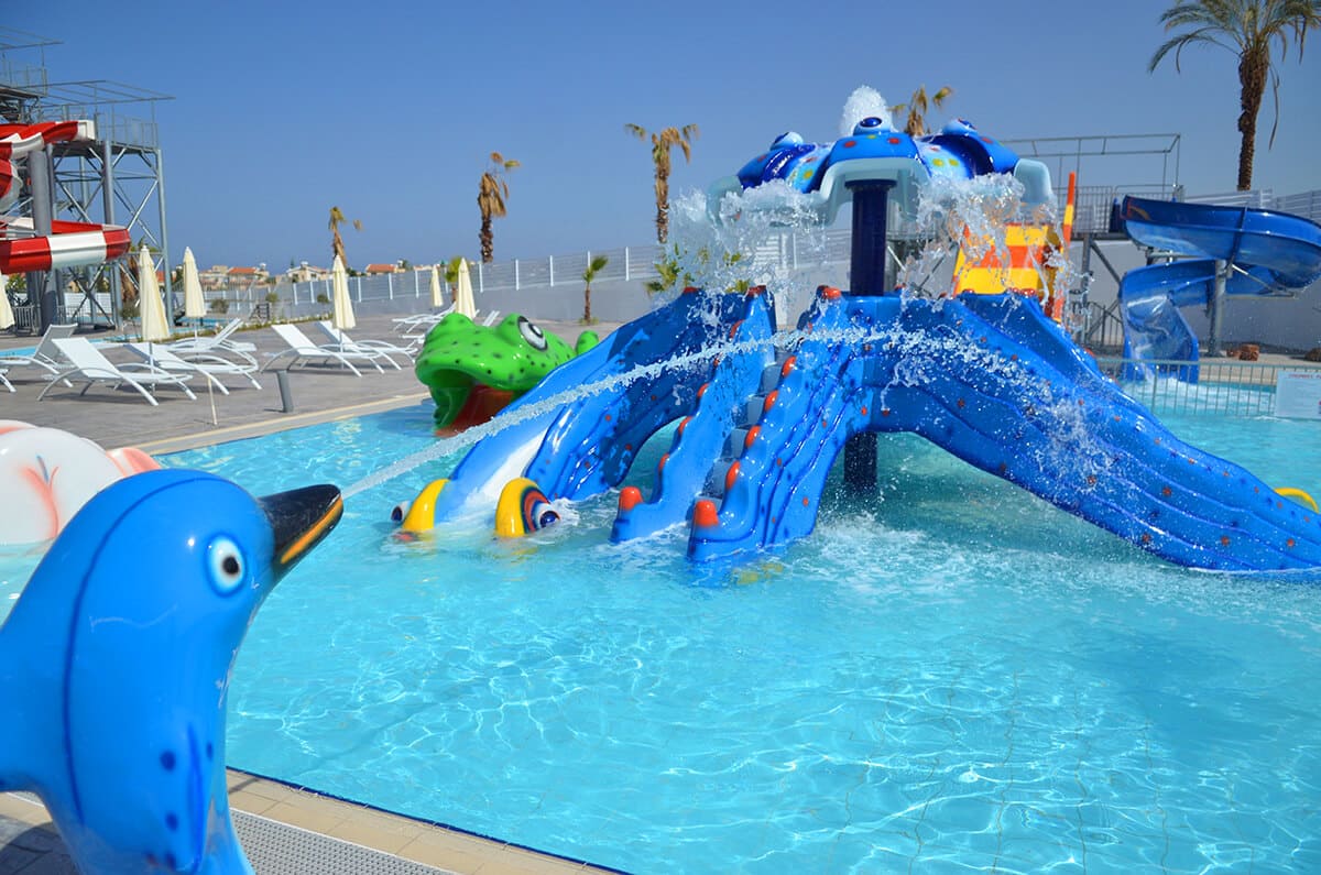 62 king evelthon resort water park