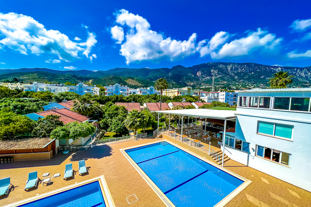 Rose Gardens Holiday Village