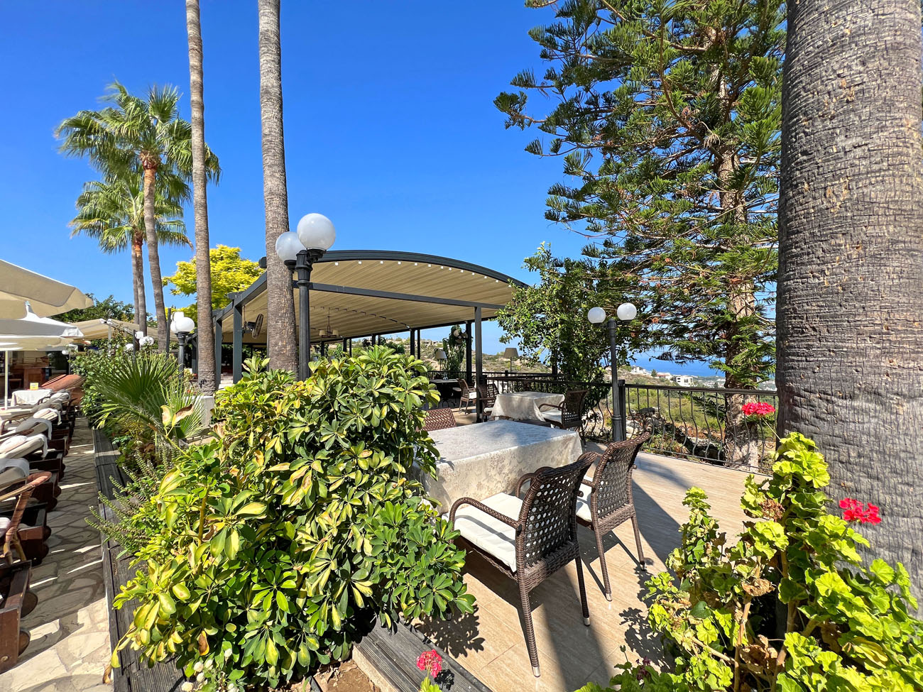 Bellapais Gardens Hotel