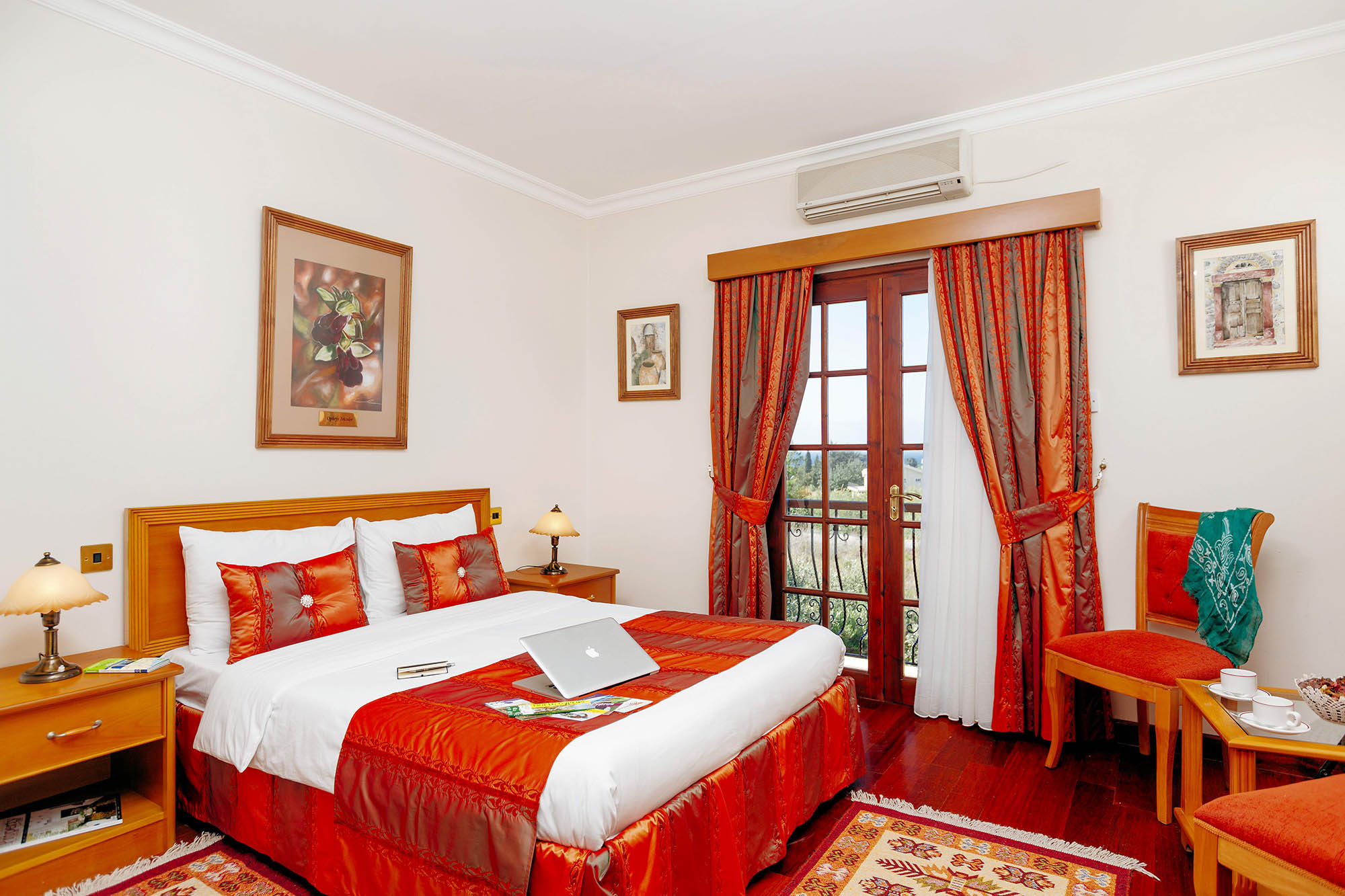 almond holiday village standart room