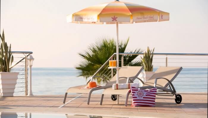 asterias pool side sunbeds