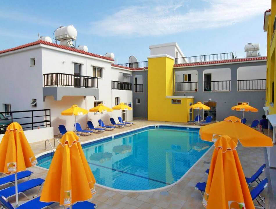 cleopatra annex ayia napa swimming pool