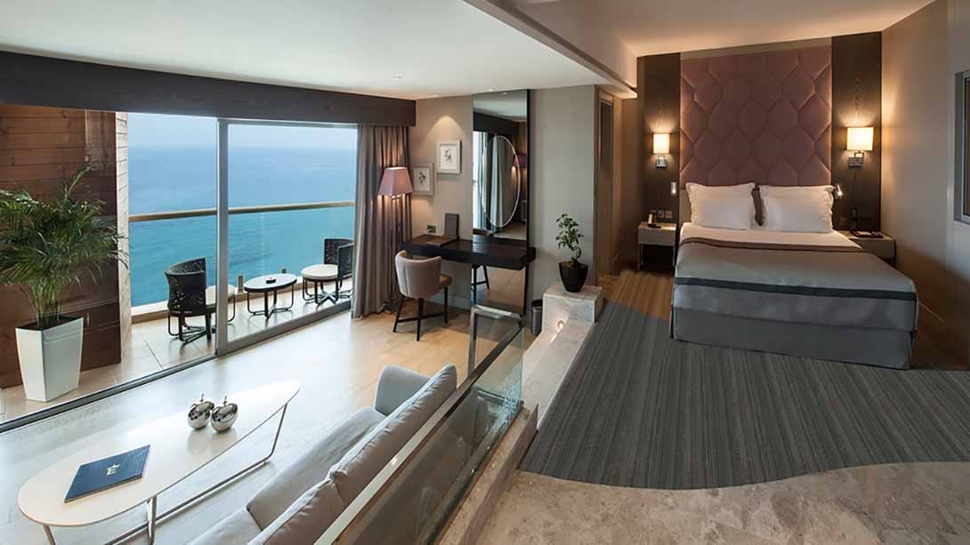 corner suite bedroom elexus kyrenia