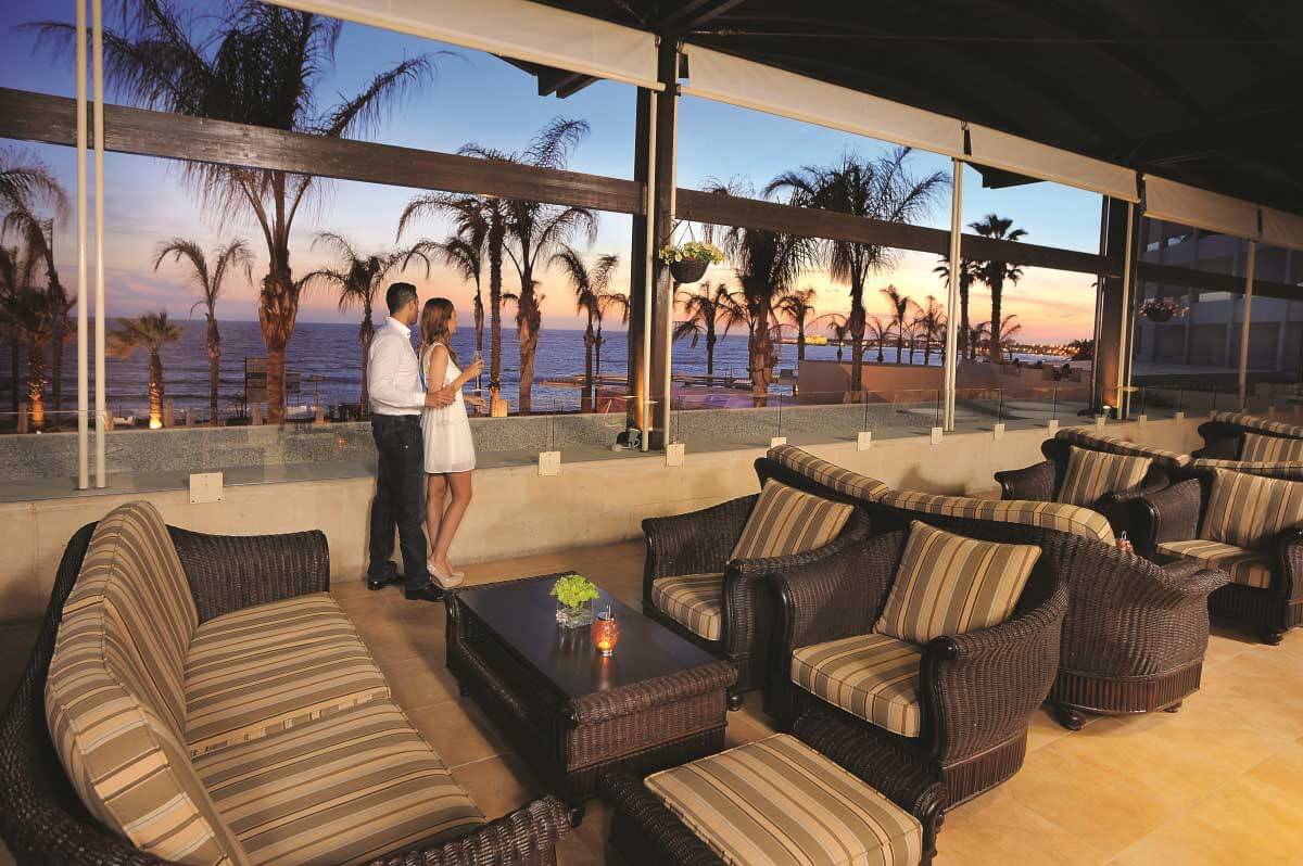 alexander beach hotel seaview cafe