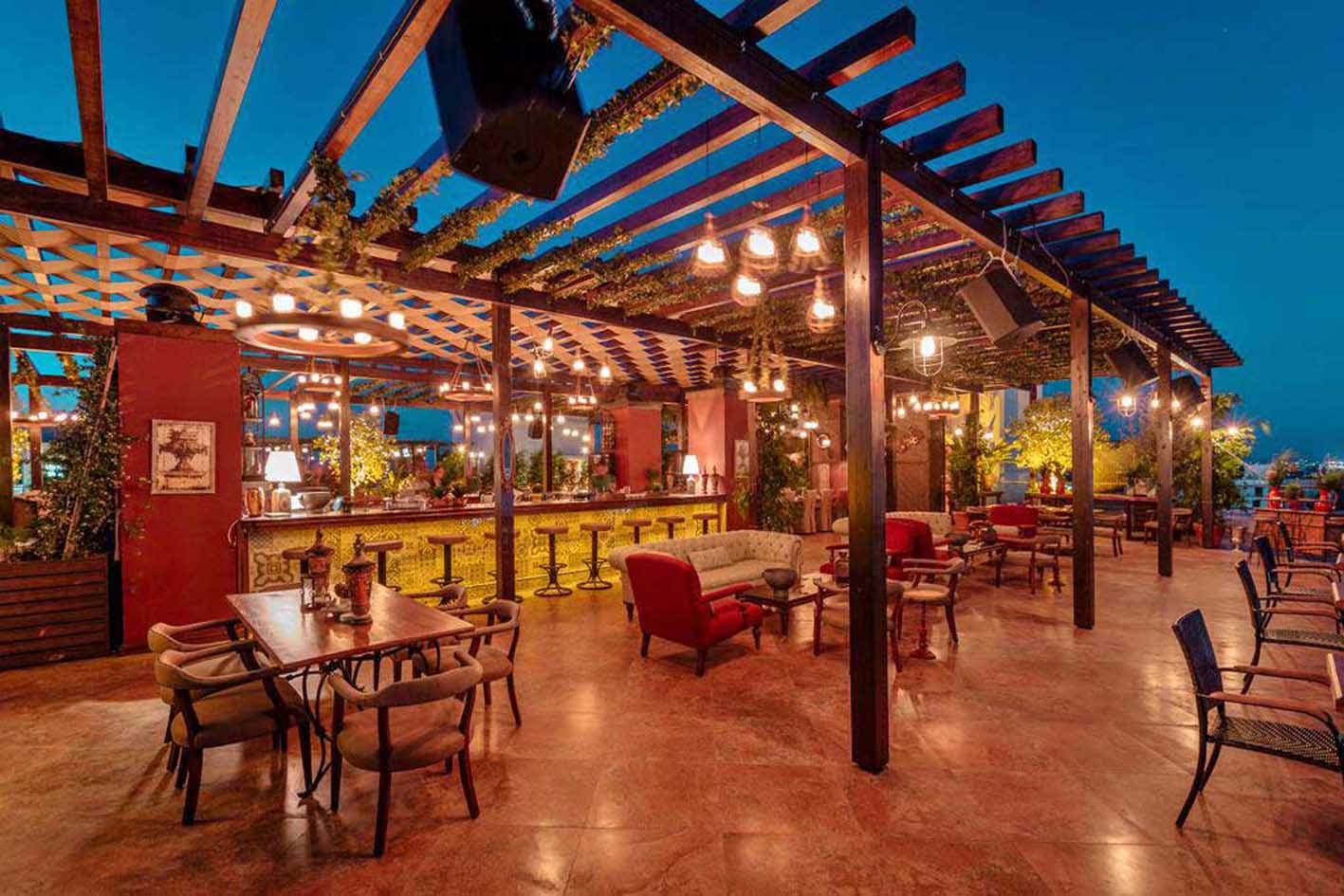 grand-pasha-outdoor-bar-north-cyprus