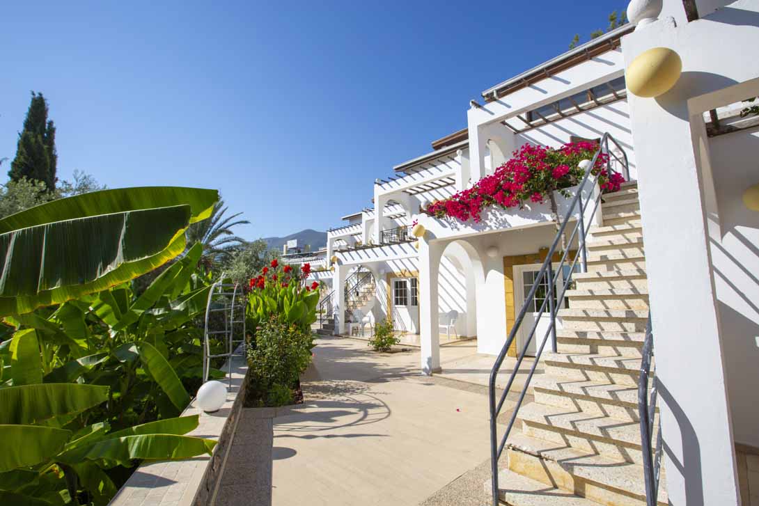 16 altinkaya hotel bungalow corridor view kyrenia.jpg