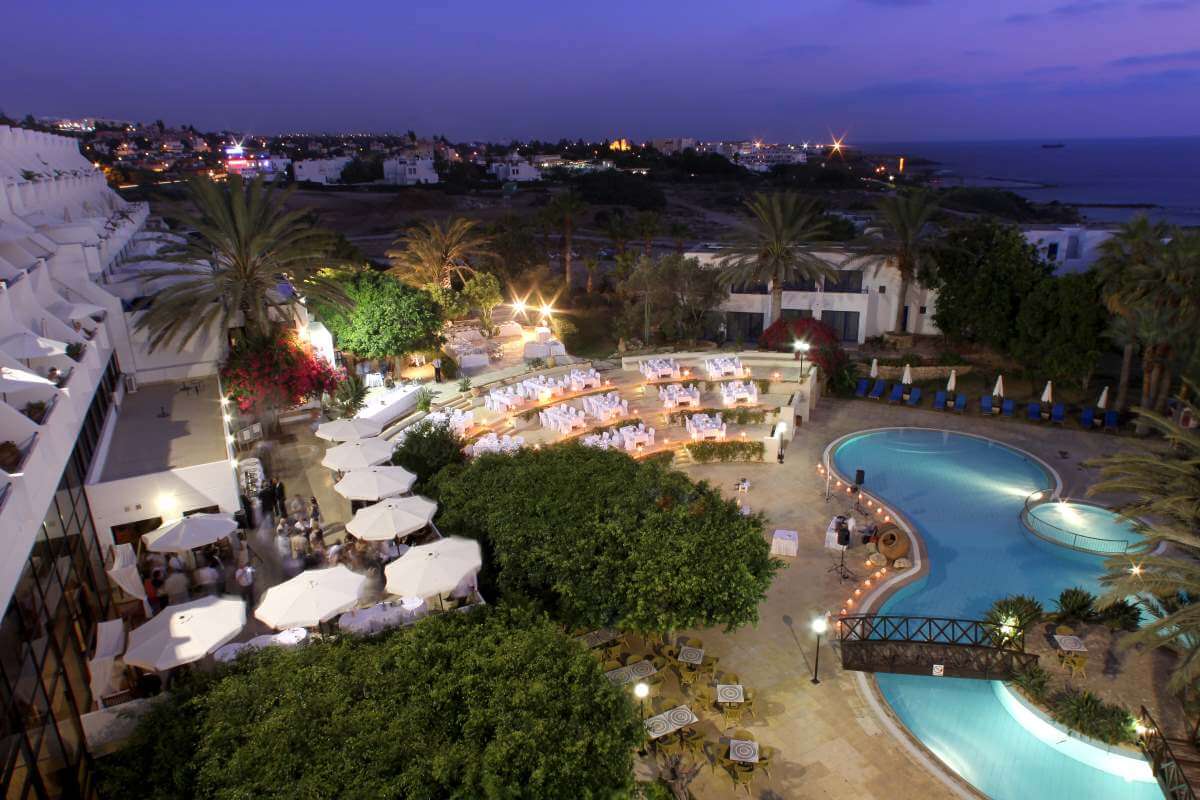 azia hotel pool wedding