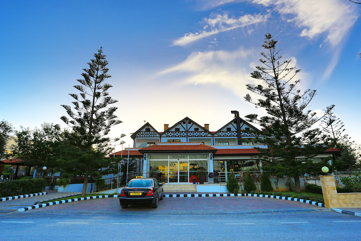 the-ship-inn-hotel-entrance-north-cyprus.jpg
