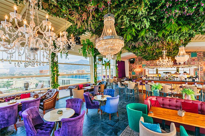 sky-bar-lords-palace-hotel-north-cyprus