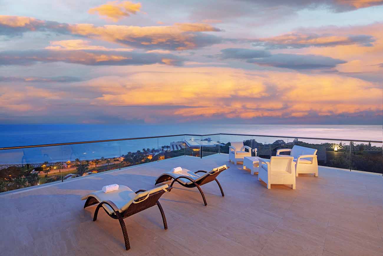 Acapulco Beach and Spa Resort