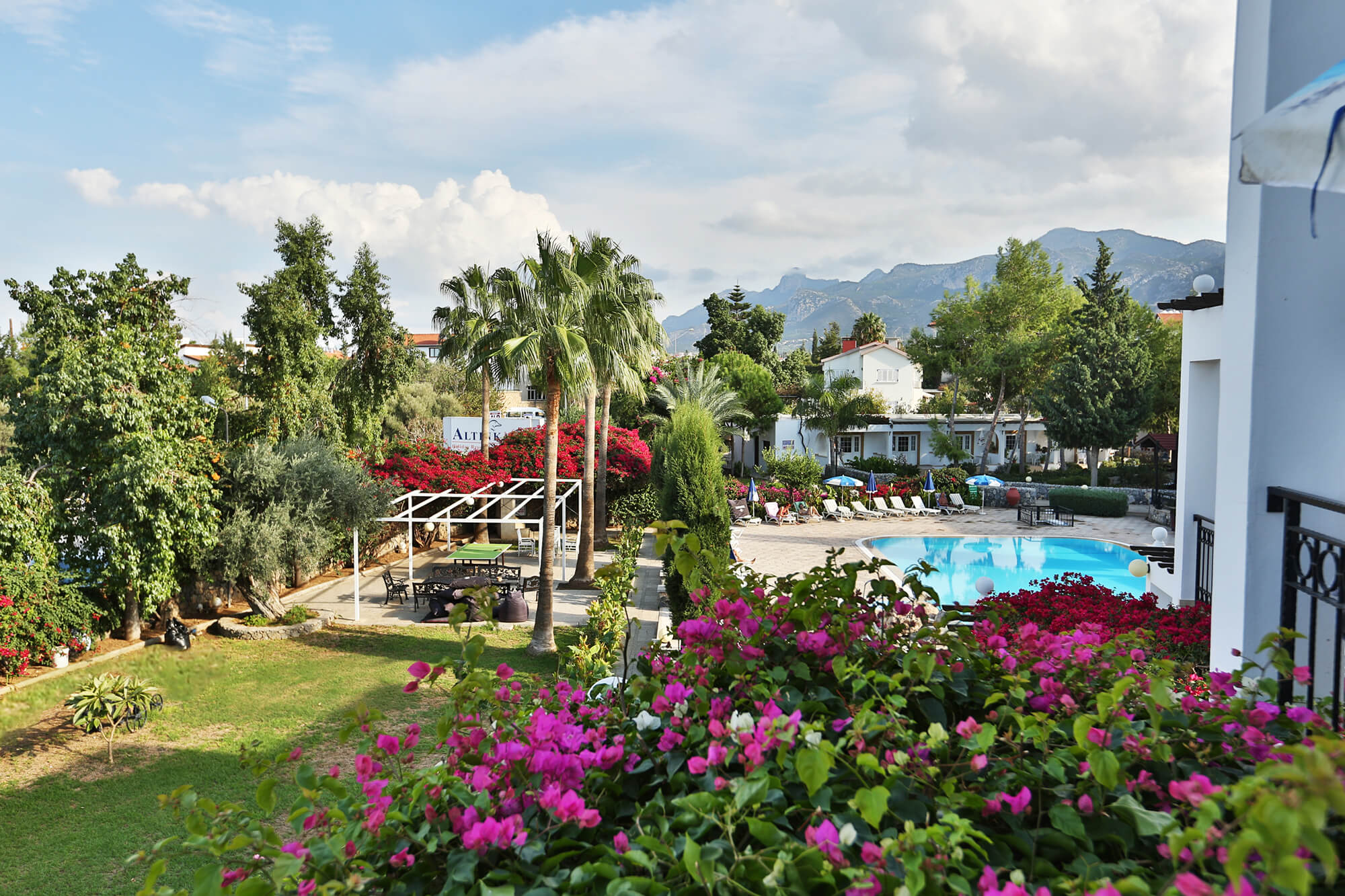 altinkaya hotel kyrenia bellapais