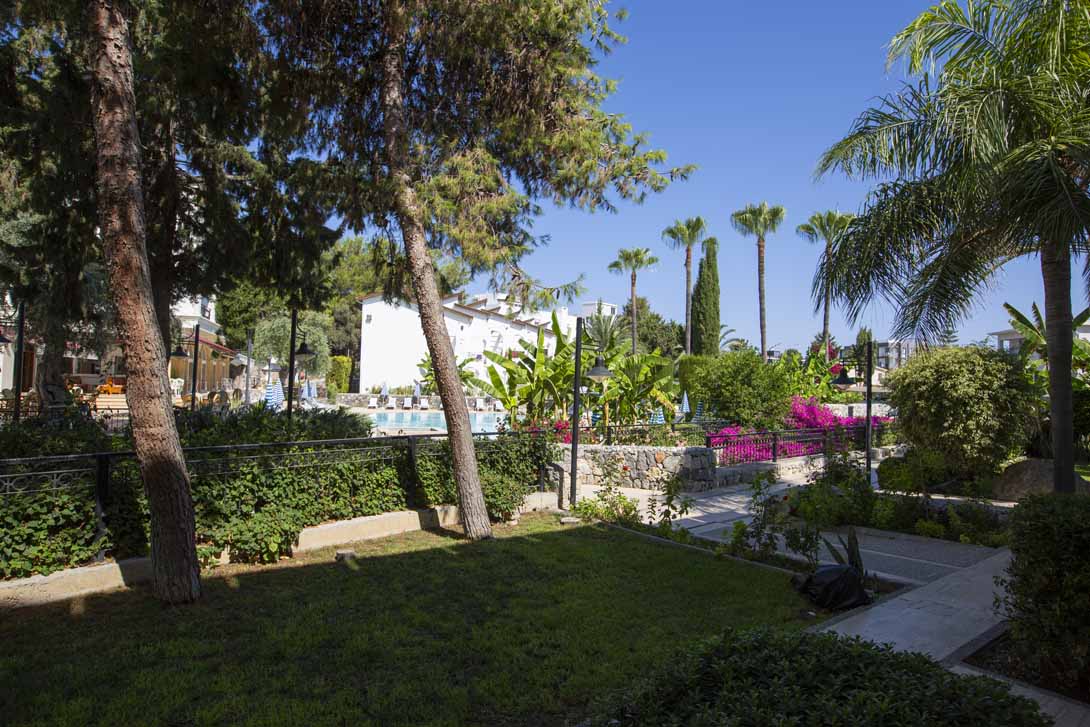 bunglow garden altinkaya holiday kyrenia