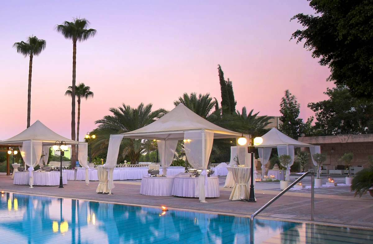 ajax hotel wedding set poolside