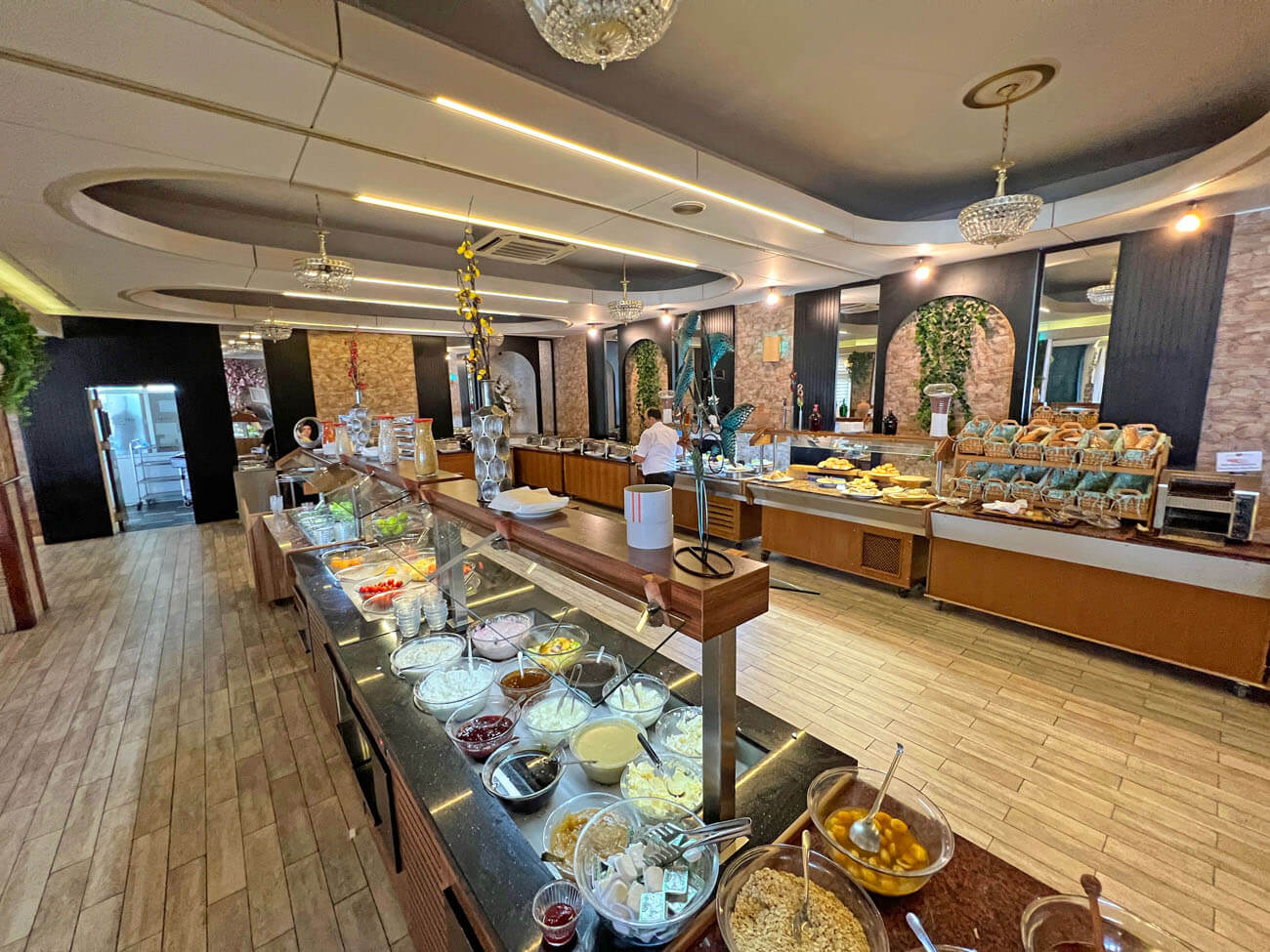 47 dome hotel buffet north cyprus