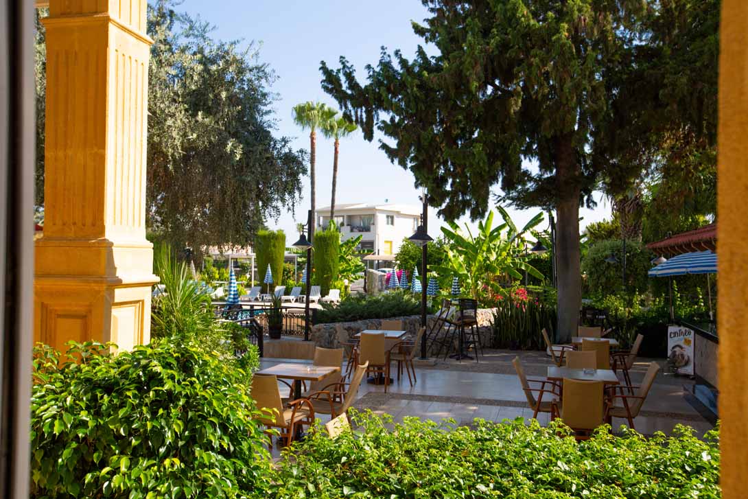 3 altinkaya hotel tea coffee dining kyrenia