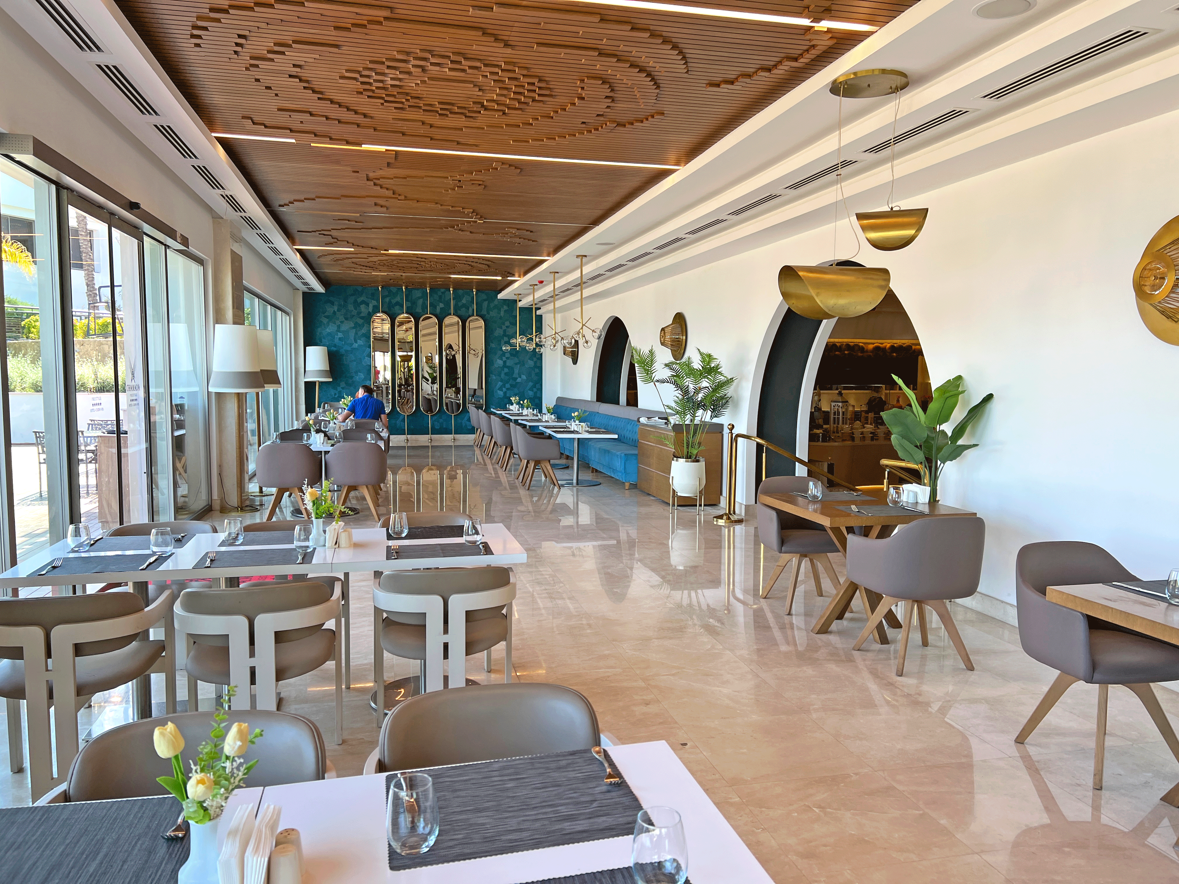 16 chamada prestige indoor restaurant kyrenia