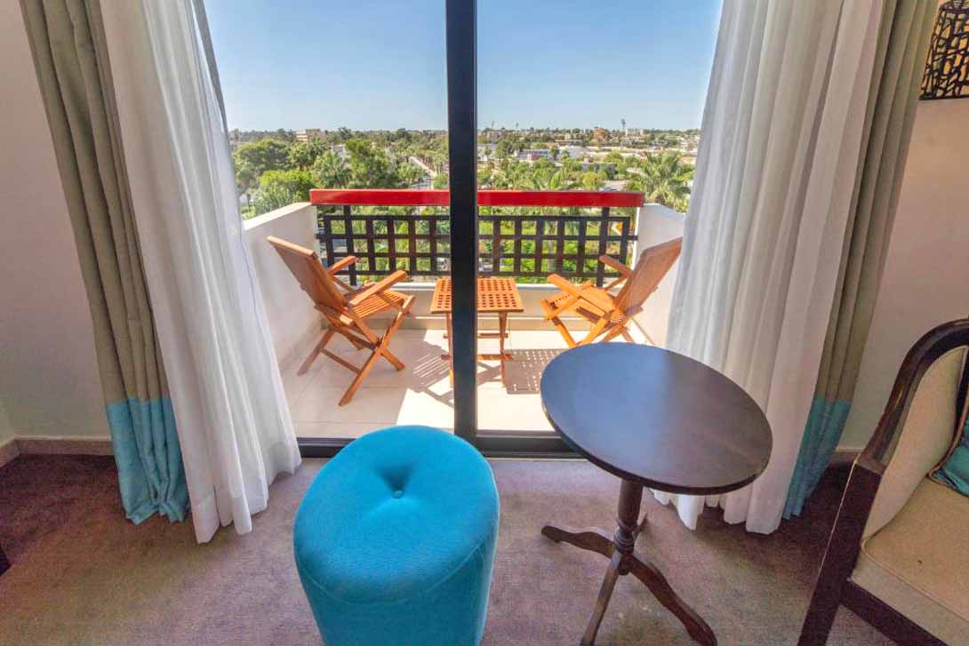 hotel room sitting arkin palm famagusta