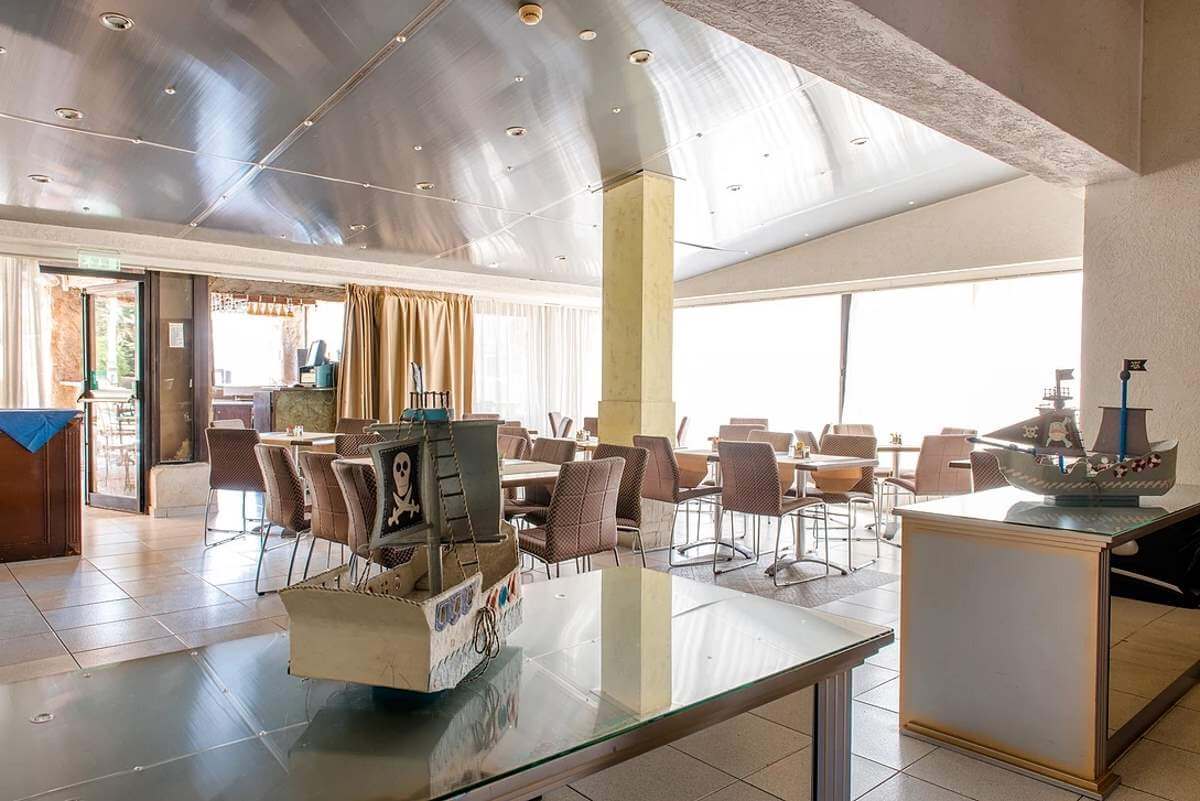 kings hotel restaurant