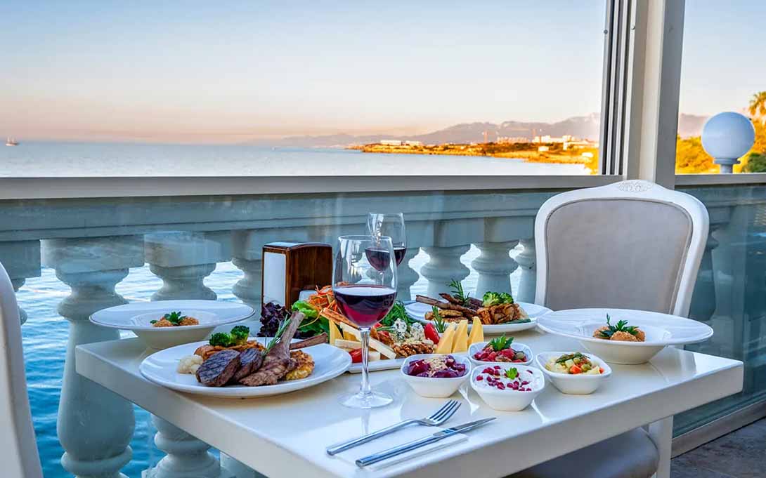 vuni  palace breakfast kyrenia
