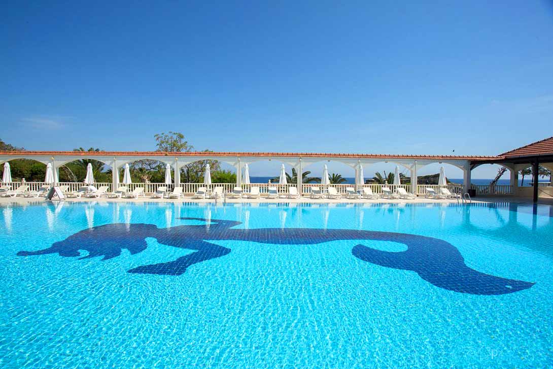 Denizkizi pool area kyrenia