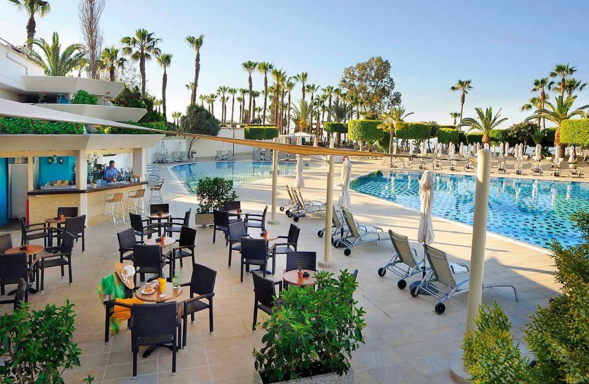 elias beach hotel open air cafe