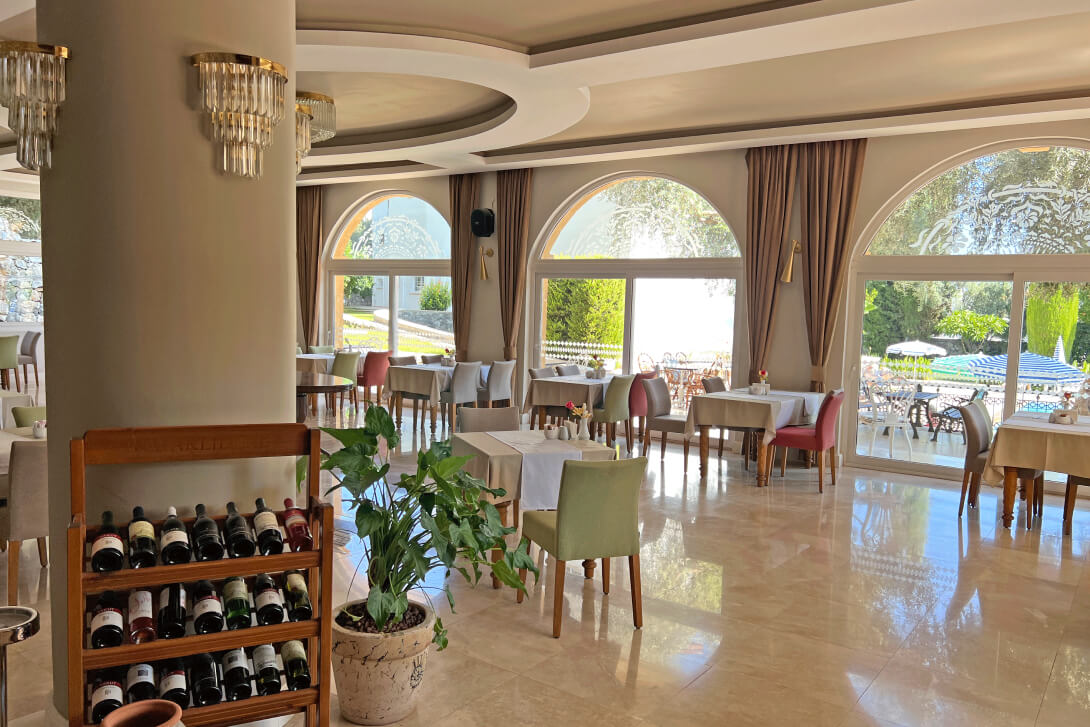 38 altinkaya holiday restaurent kyrenia