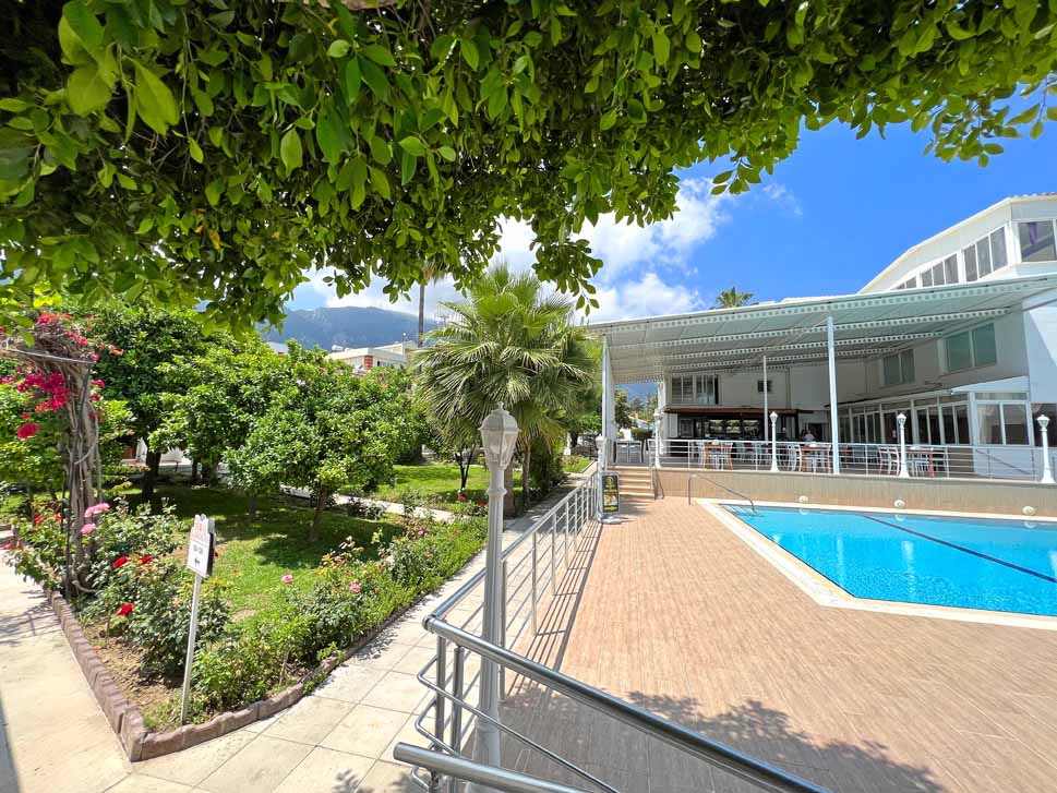Rose Gardens Holiday Village