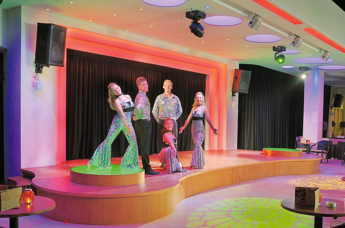 alexander beach hotel theatre