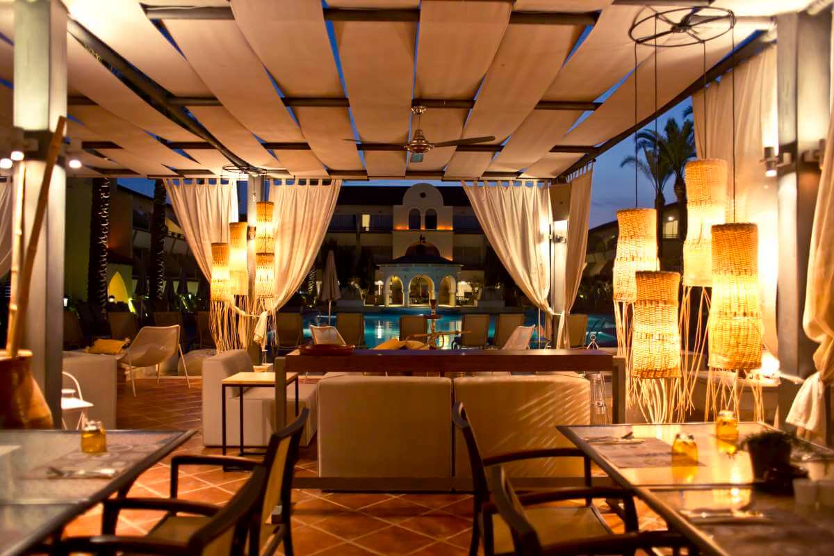 napa plaza lounge