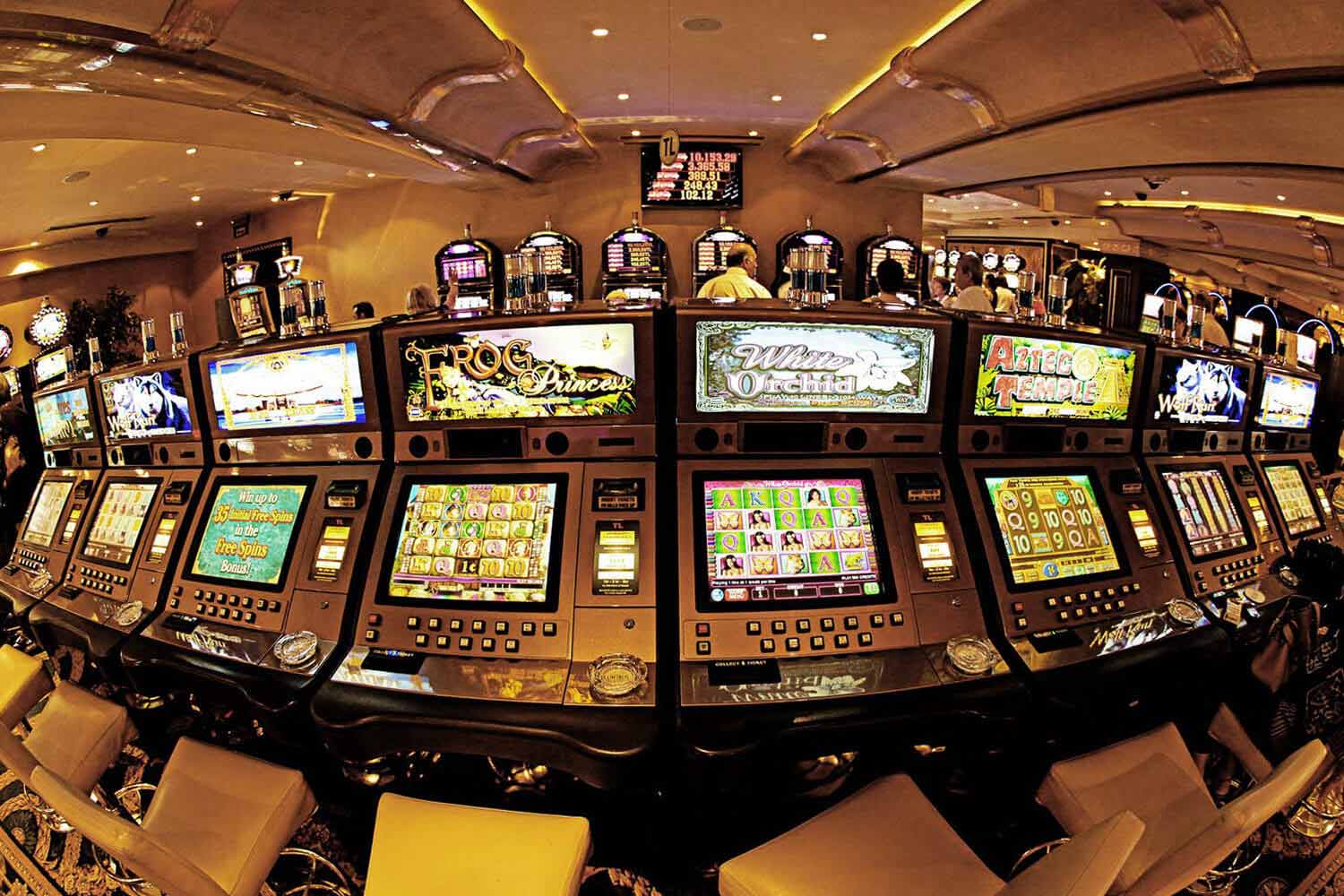 rocks hotel casino hall