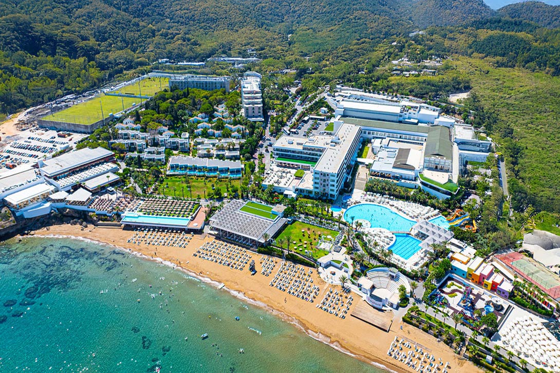 Acapulco Beach and Spa Resort