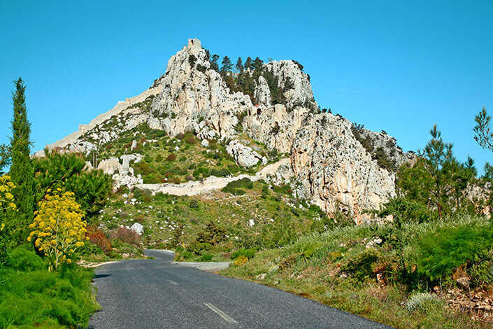 st-hilarion-castle-kyrenia-north-cyprus