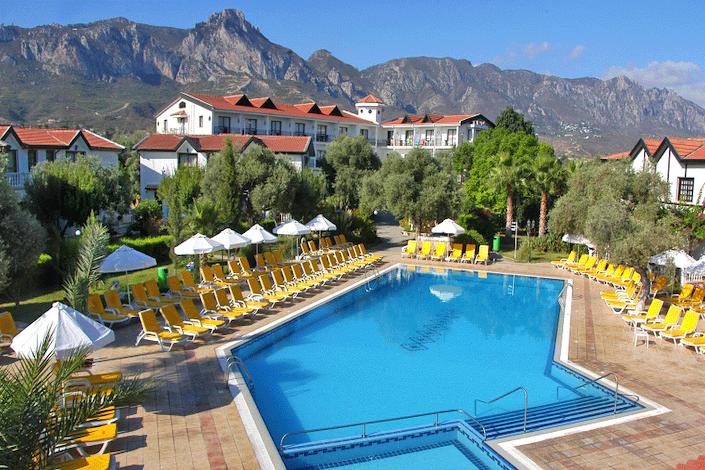 the-ship-inn-hotel-pool-view-kyrenia.png