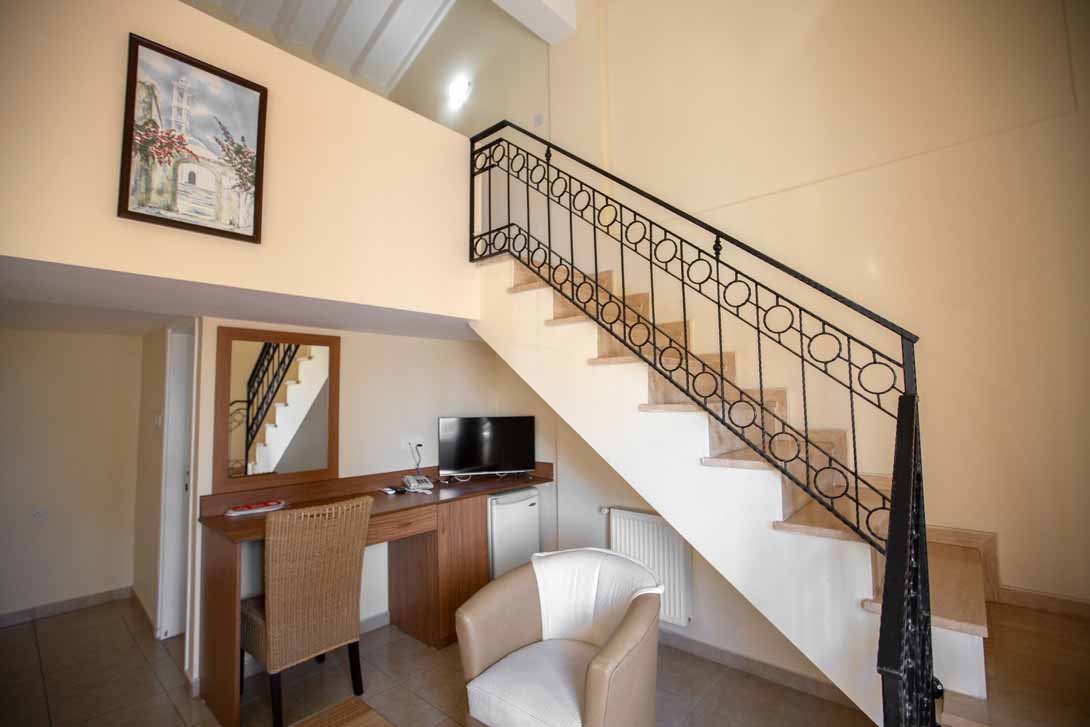 bunglow upstairs altinkaya holiday kyrenia