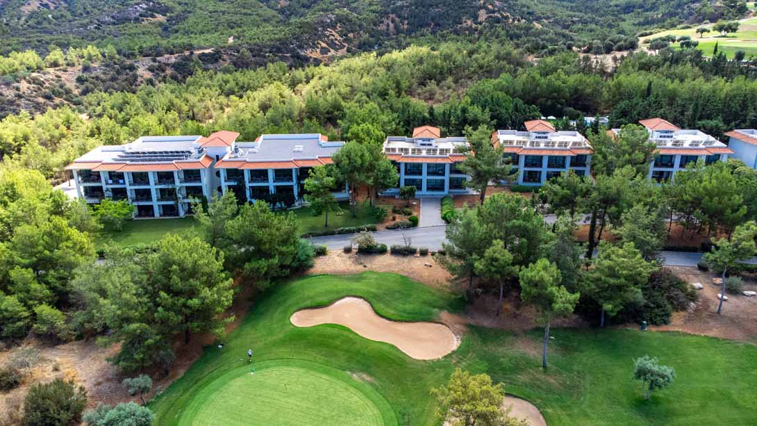 korineum golf entrance view