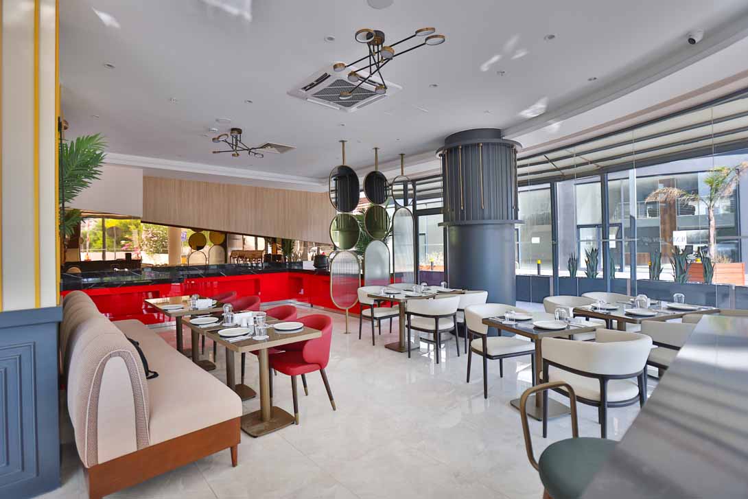 29 caddeminn hotel resturent famagusta