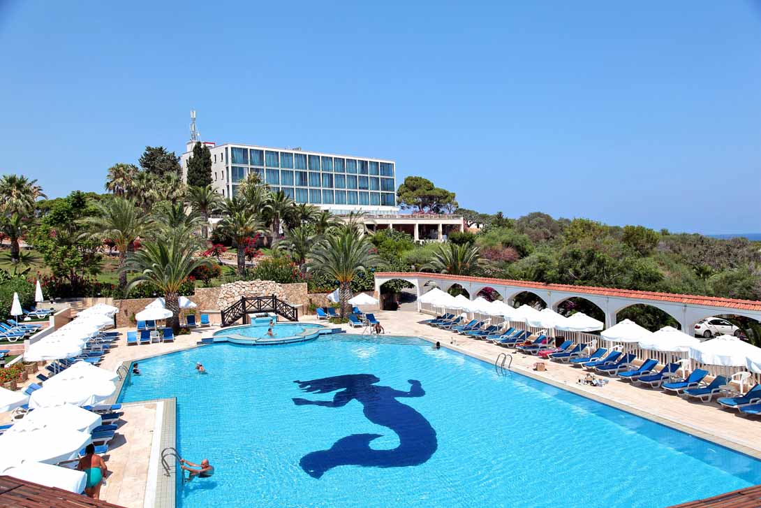 Denizkizi pool view kyrenia