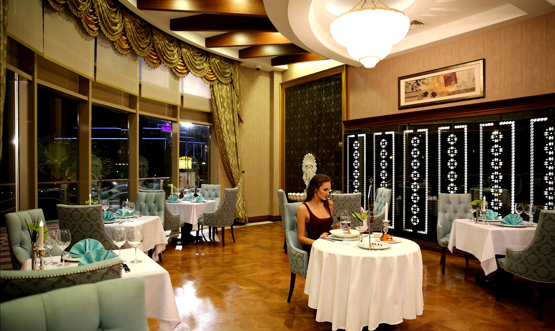 Merit Royal Premium Hotel