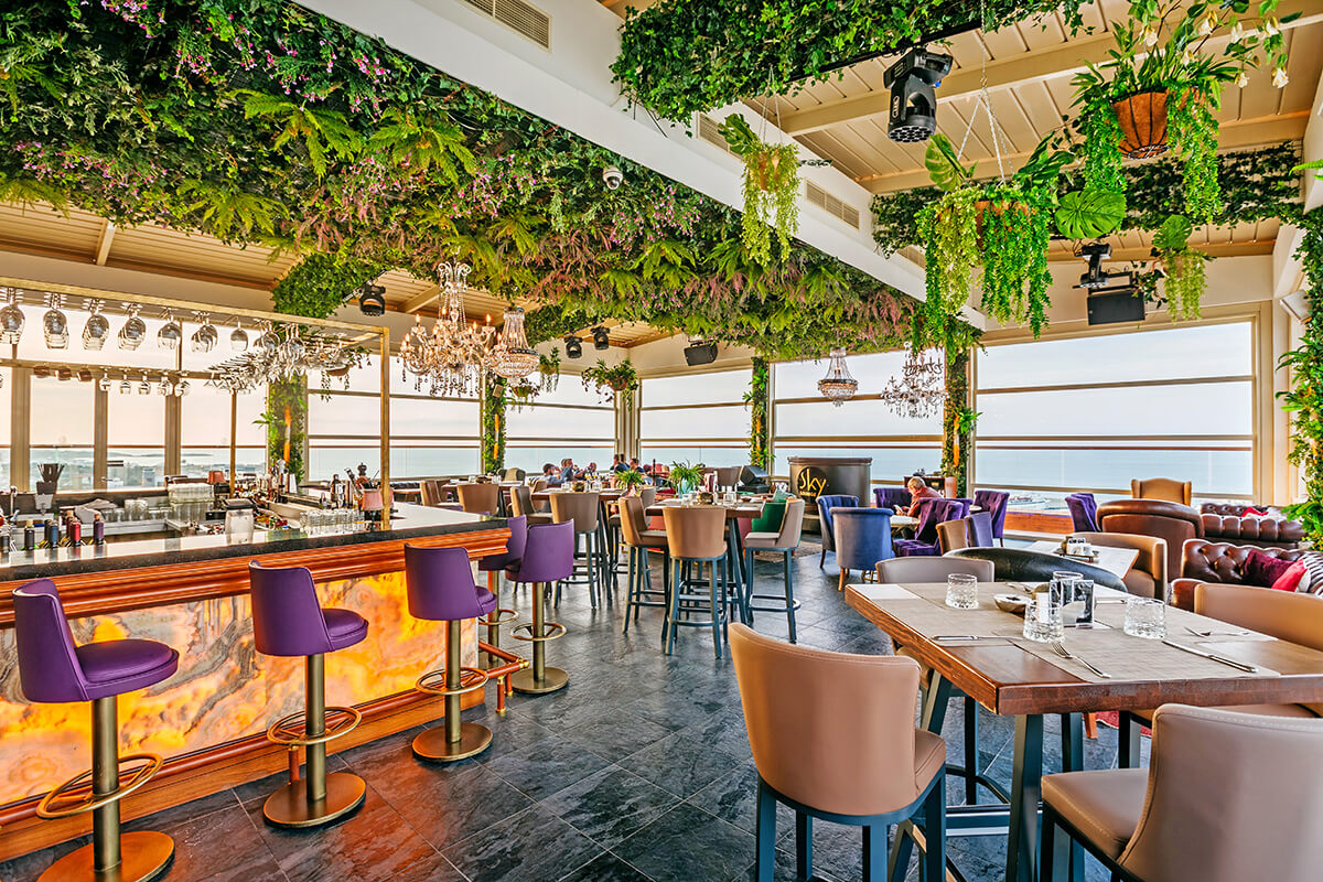 lords palace skybar