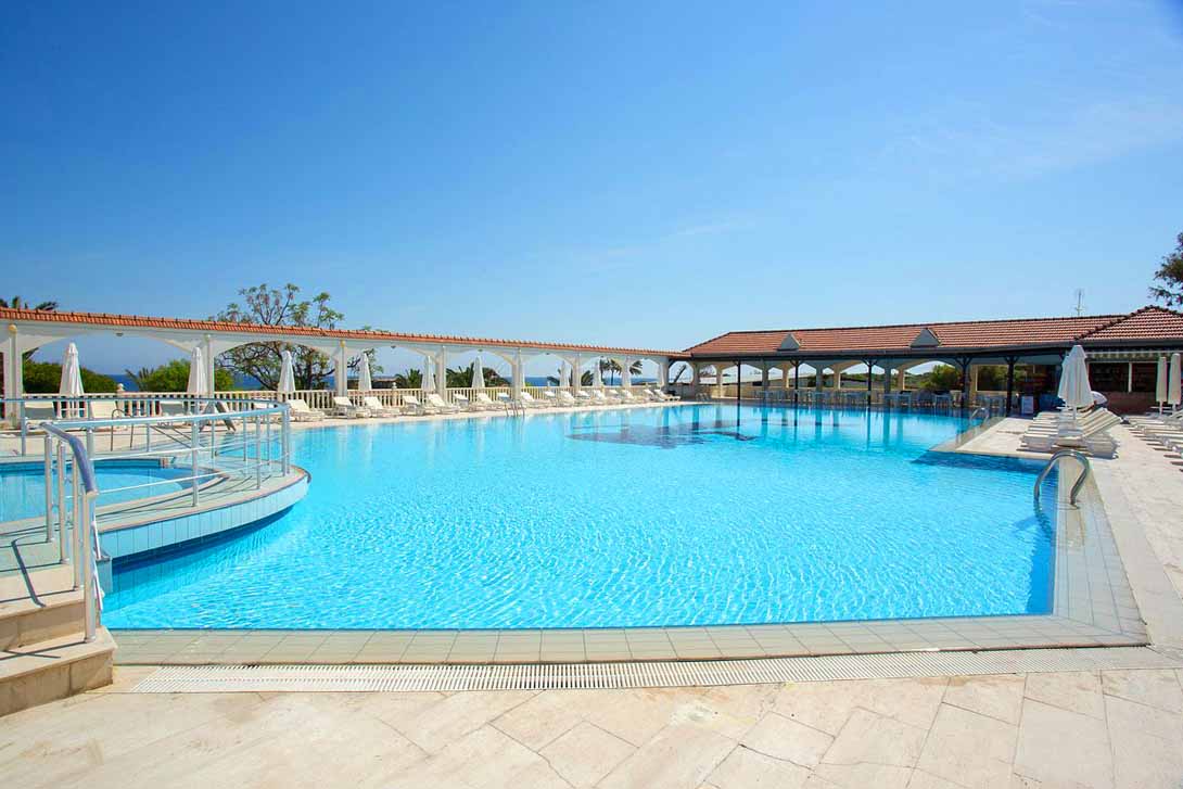Denizkizi pool view kyrenia