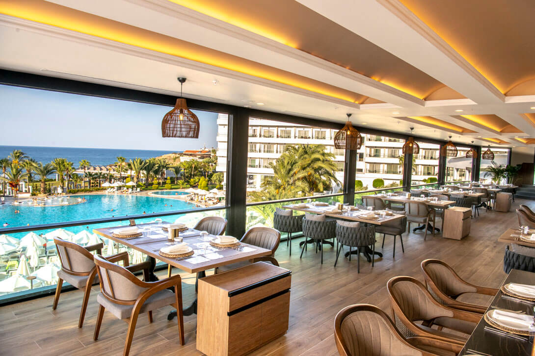 Acapulco Beach and Spa Resort