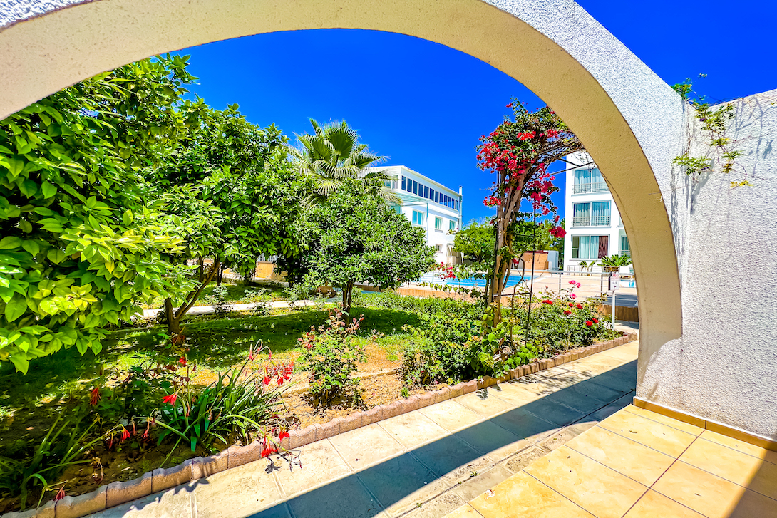 Rose Gardens Holiday Village