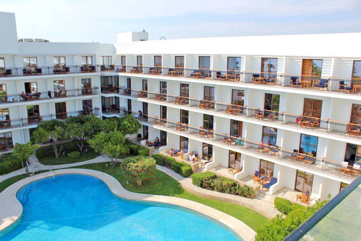 annabelle hotel swimming pool cyprus
