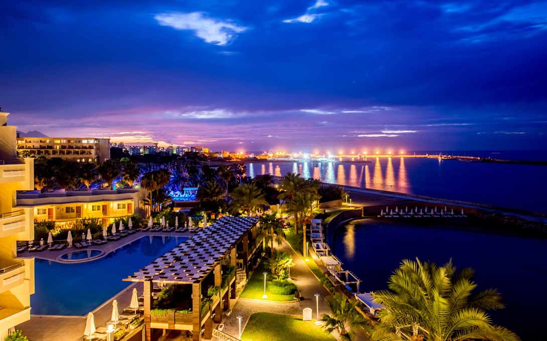 vuni palace night view kyrenia