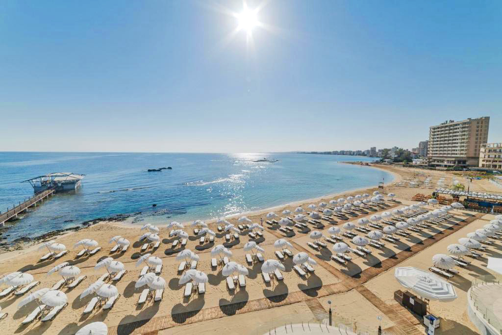 37 arkin palm beach side famagusta
