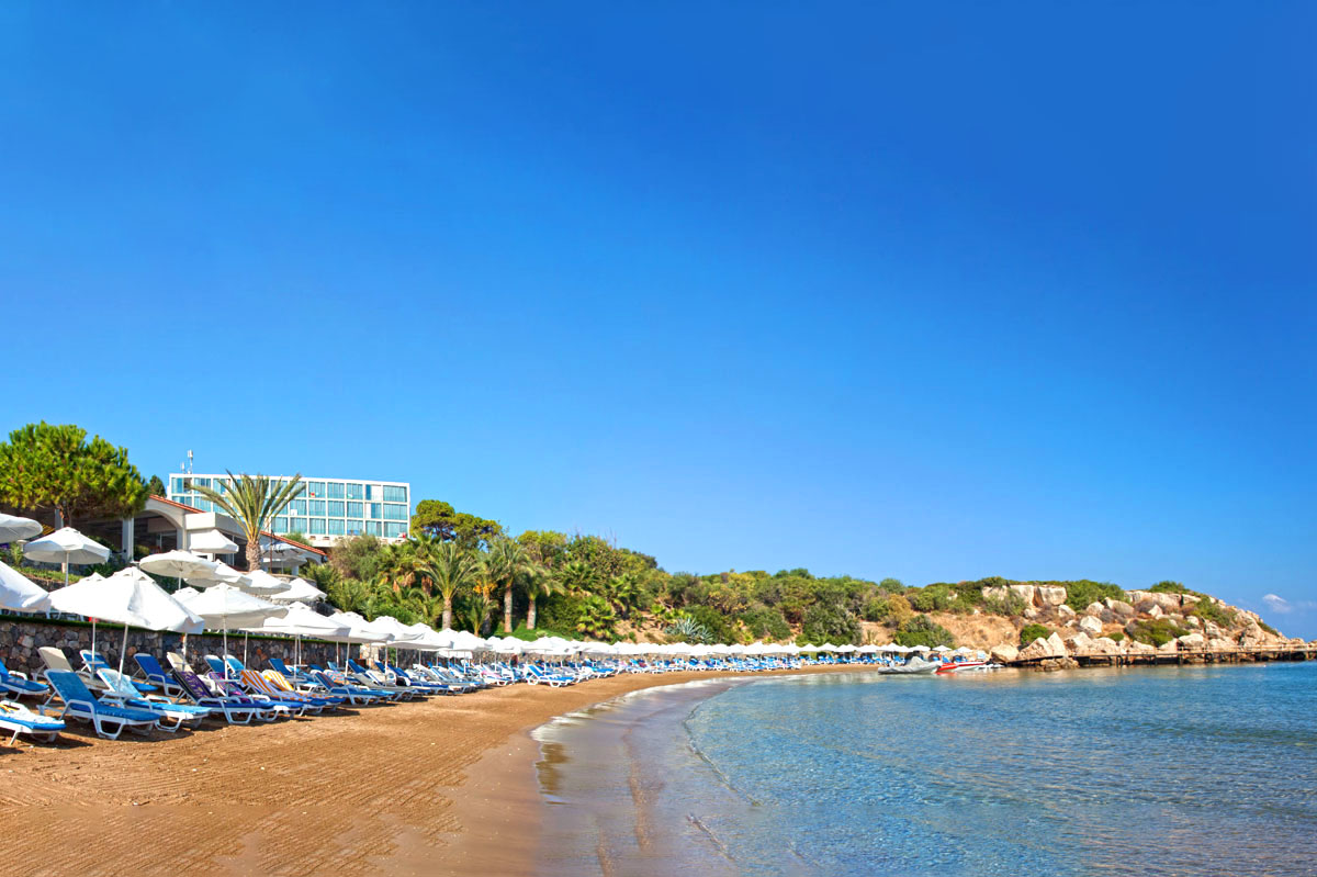 Denizkizi beach area kyrenia
